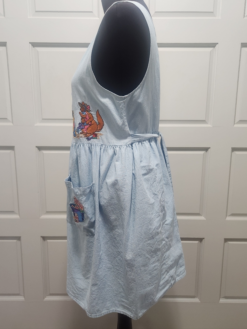 Vintage Winnie The Pooh Emboidered Denim Look Jumper Dress Women Small/Medium - Picture 3 of 16